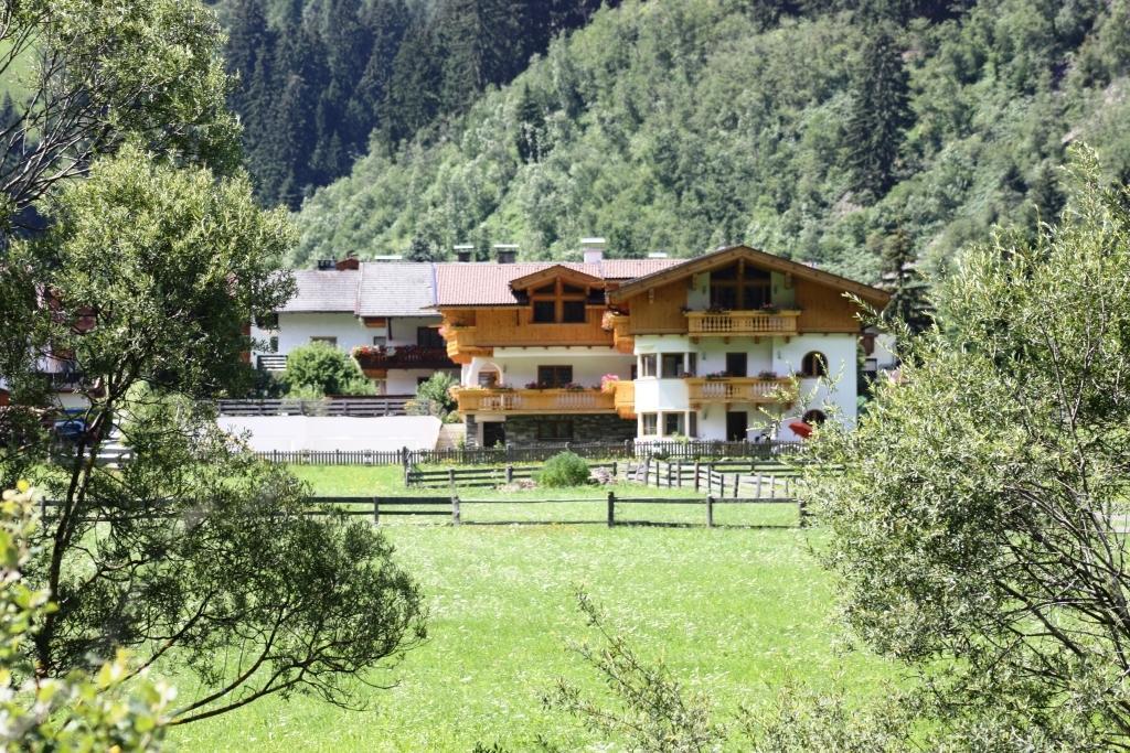 Landhaus Alpensonne Neustift im Stubaital Buitenkant foto
